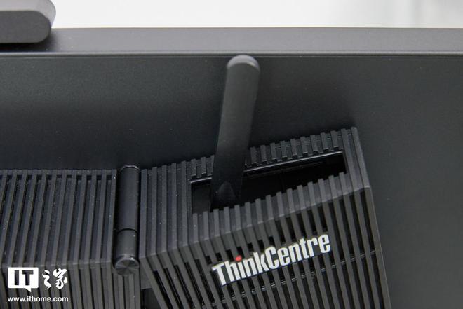 ThinkCentre M 大师台式机评测：形态设计巧妙软硬件定制实用(图9)