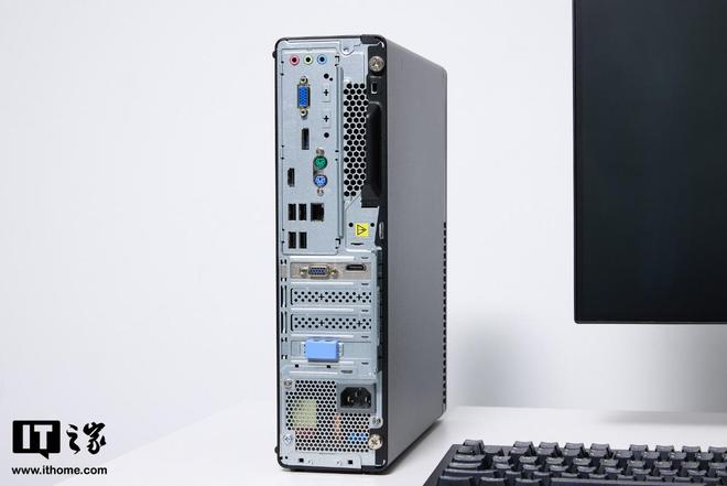 ThinkCentre M 大师台式机评测：形态设计巧妙软硬件定制实用(图16)